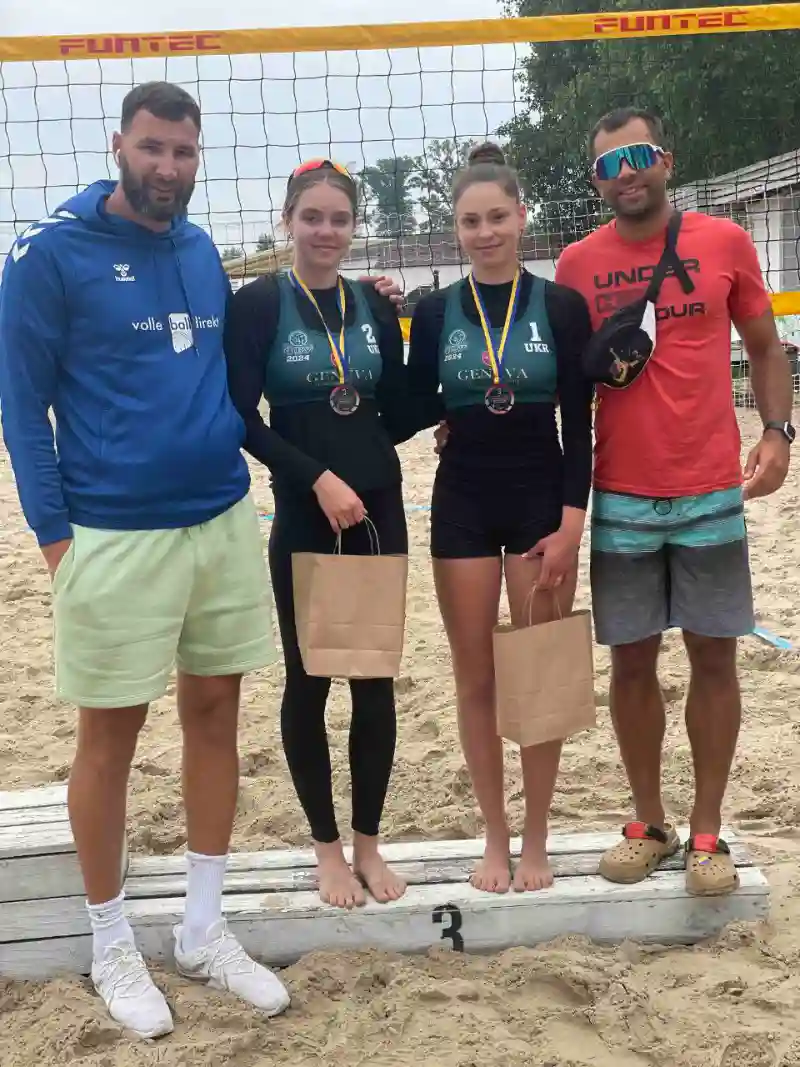 Юні волейболісти з Рівного вибороли золото на чемпіонаті України з пляжного волейболу